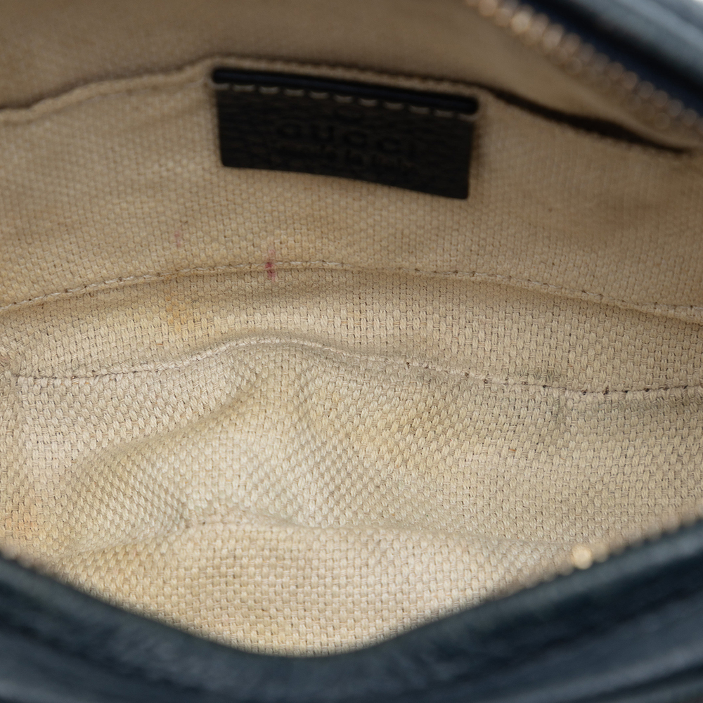 Pre-Loved Gucci Mini Pebbled Calfskin Soho Chain Crossbody - Picture 4 of 7